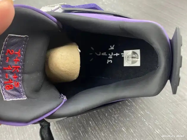 Cheap Jordan and LN4 Scott Family) Retro 4 Purple Travis 766296 (Friends 0512